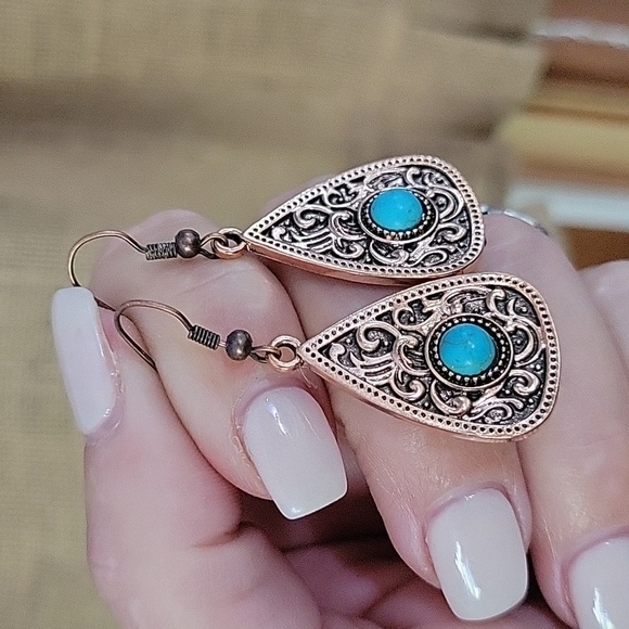 Ariat Jewelry - 🔥LAST PAIR🔥 Copper Cowgirl Drop Earrings